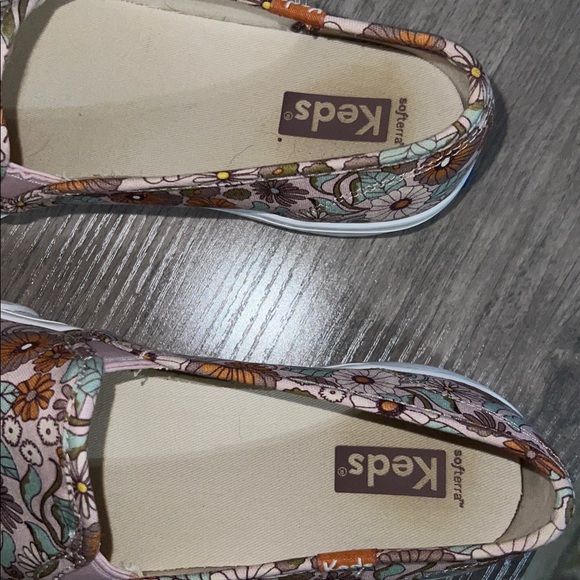 Keds Pink Floral Slip-On Sneakers - Picture 8 of 13